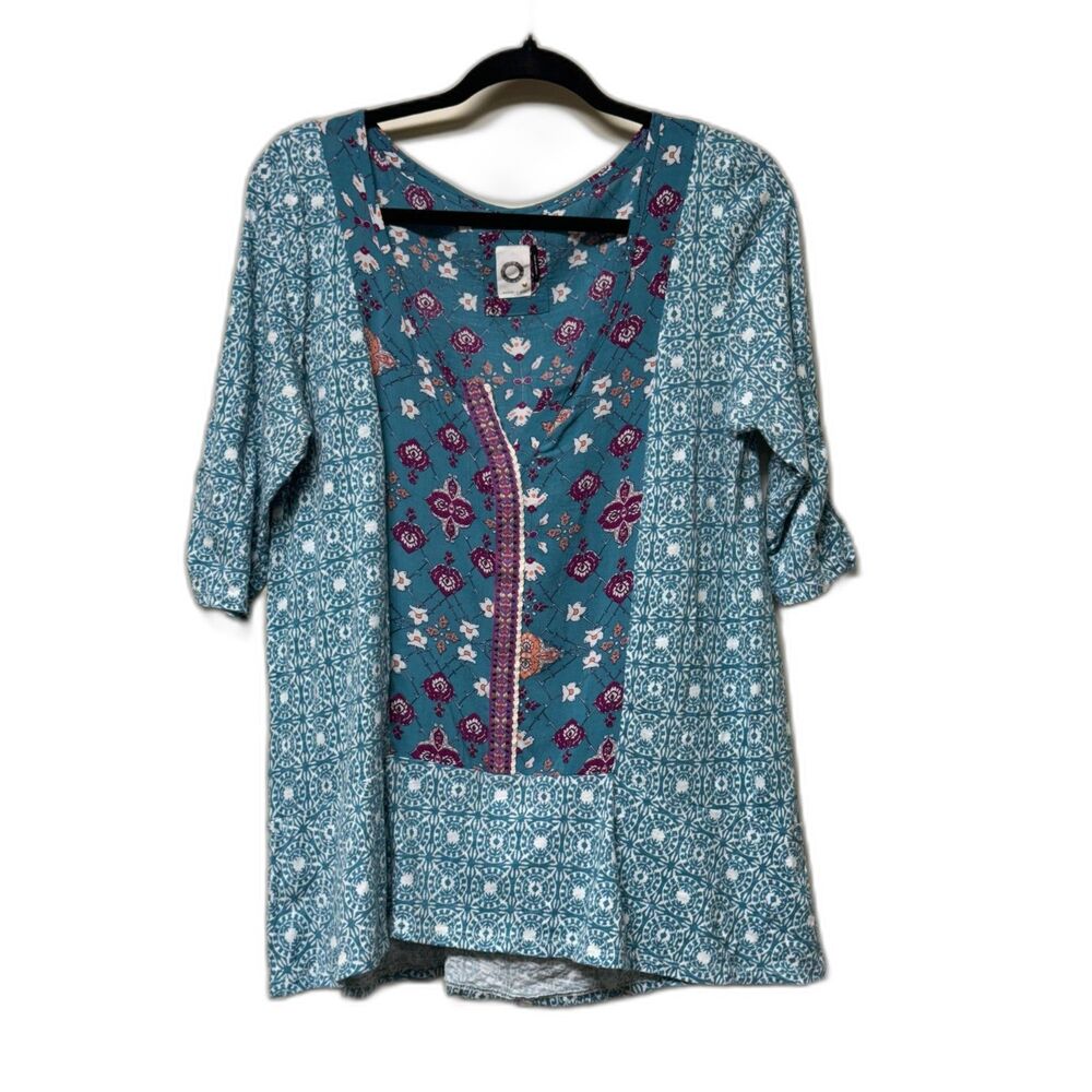 ANTHROPOLOGIE AKEMI + KIN Mixed Media Floral Embroidered Strip Ruched Sleeves